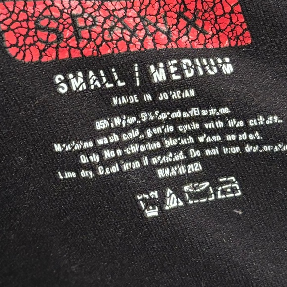 Spanx Ribbed Scoop Neck Racerback Tank Top - Picture 3 of 3